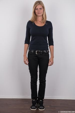 Adriana 6941 is a mature busty blonde posing for Czech Casting