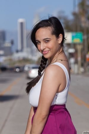 Domino Madsen Voyeur Zishy