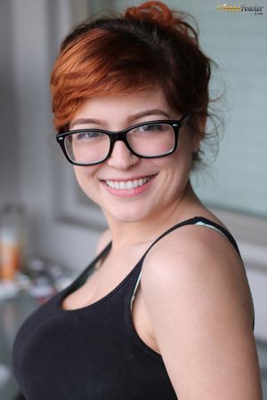 Tessa Fowler takes sexy home diary pictures with sexy outfits and candids