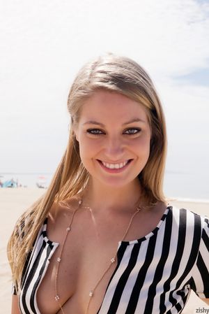 Veronica Weston Flasher Zishy