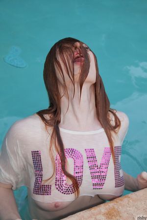 Emily Archer Fruity Zishy