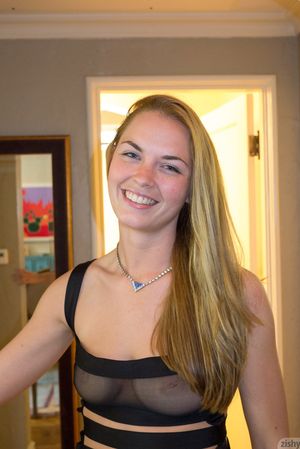 Bailey Rayne Newcomer Zishy