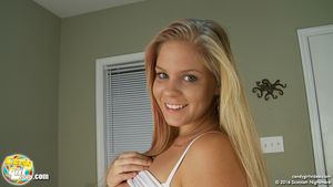 Anabelle Pync Booty Shake Candy Girl Nude