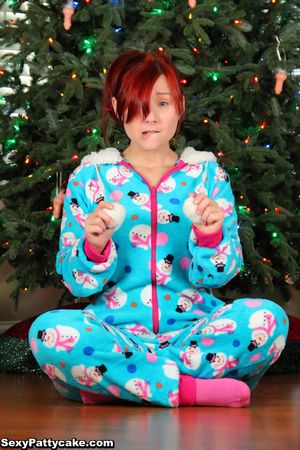 Sexy Pattycake Dick The Halls