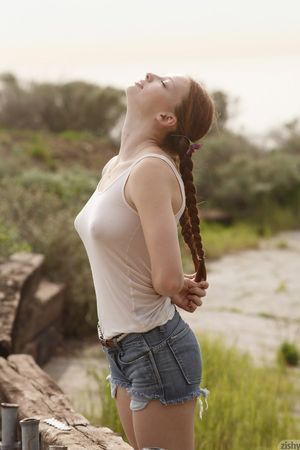 Wendy Patton Vibrant Redhead Zishy