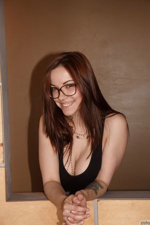 Elizabeth Marxs Fun Girl Zishy