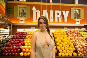 Lanie Morgan Melons and Boobs Zishy