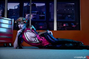 Zoe Doll and Alexa Tomas Overwatch XXX Cosplay