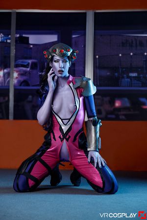 Zoe Doll and Alexa Tomas Overwatch XXX Cosplay