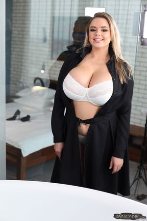 Vivian Blush Like A Nun