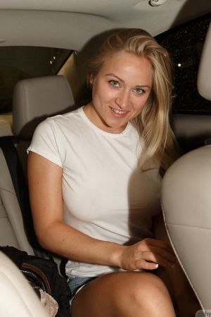 Ira Greene Perky Tits Blondie Zishy