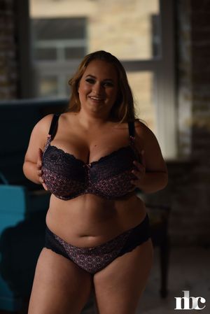 Sara Willis Lingerie Nothing But Curves