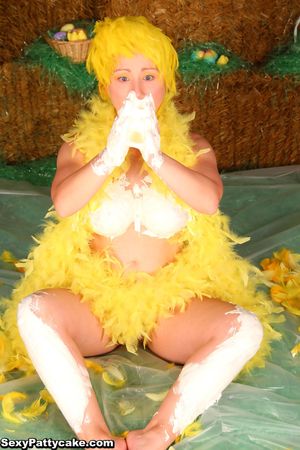 Sexy Pattycake Peep Show Cosplay