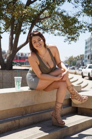 Mercedes Llano One Hot Momma Zishy