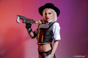 Zazie Skymm Overwatch Ashe VR Cosplay X