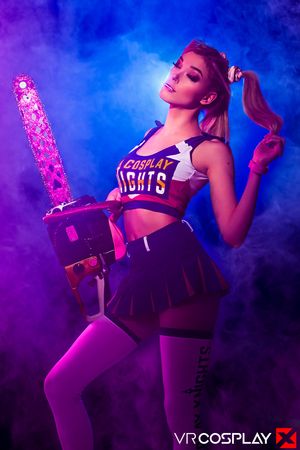 Anny Aurora Lollipop Chainsaw Cosplay