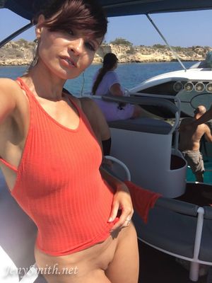 Jeny Smith A Few Selfies Nude Pics