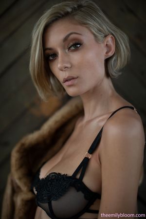 Anna Lisa Thigh Highs Nude