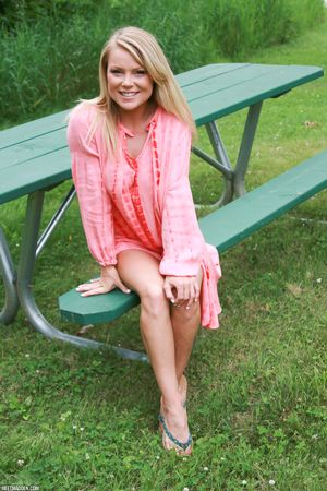 Meet Madden Picnic Table