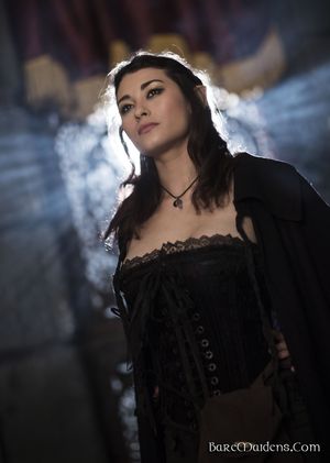 Raven of Zeng Stealth Bare Maiden