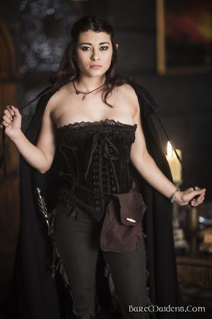 Raven of Zeng Stealth Bare Maiden