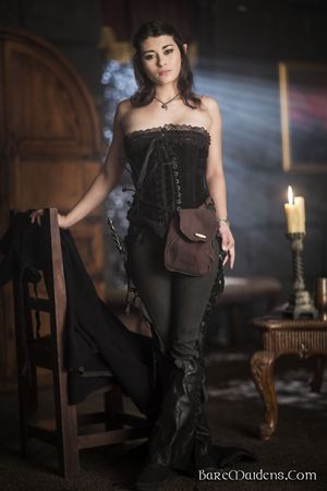 Raven of Zeng Stealth Bare Maiden