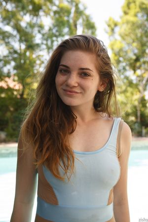 Misty Lovelace Cherry Bottom Zishy