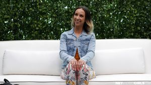 Jackie Sexy Legs Net Video Girls