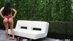 Layloni Net Video Girls