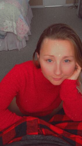 Sexy Pattycake in Monday Morning Selfies