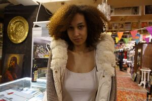 Solana Bardell in Moscow Underground at Zishy