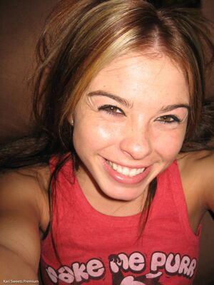 Kari Sweets in Purrfect Gift