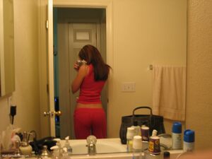 Kari Sweets in Purrfect Gift