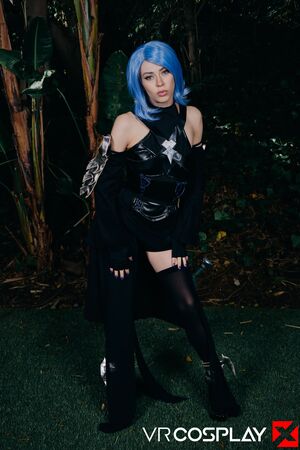 Alexa Nova in Kingdom Hearts III Aqua at VR Cosplay X