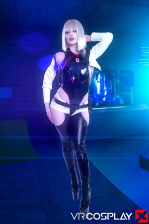 Jewelz Blu in Cyberpunk Edgerunners at VR Cosplay X