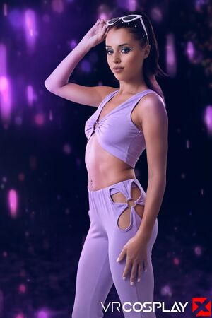 Lila Love in Euphoria Maddy at VR Cosplay X