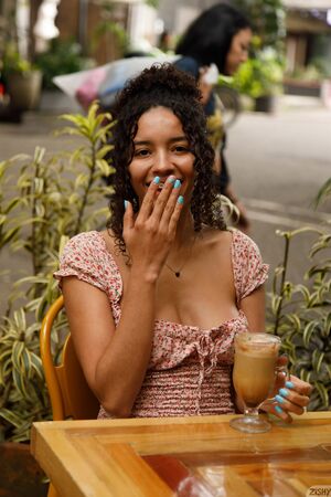 Valery Ponce in Save Your Pesos at Zishy