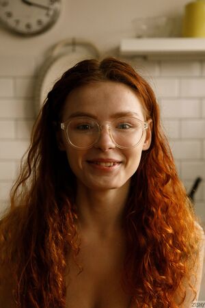 Kari Pitinova in Key To My Hearts at Zishy