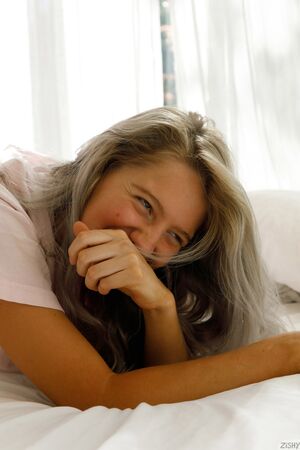 Maddie Crump in Good Mornings 2 at Zishy