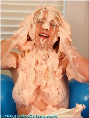 Sexy Pattycake in Peach Foam