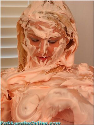 Sexy Pattycake in Peach Foam