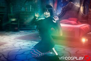 Scarlett Alexis in Hotel Transylvania at VR Cosplay X