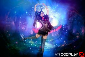 Liz Jordan in Bayonetta Origins at VR Cosplay X