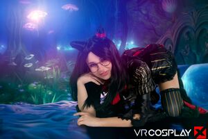 Liz Jordan in Bayonetta Origins at VR Cosplay X