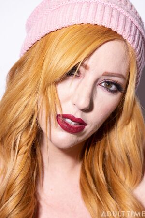 Lauren Phillips in How Women Orgasm at Adult Time