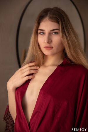 Lorelei in Enigmatic Night at Femjoy