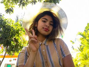 Hazel Heart in Them Apples at Zishy