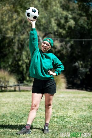 Gypsy Rose in A Friend With Big, Big Benefits at Titty Attack