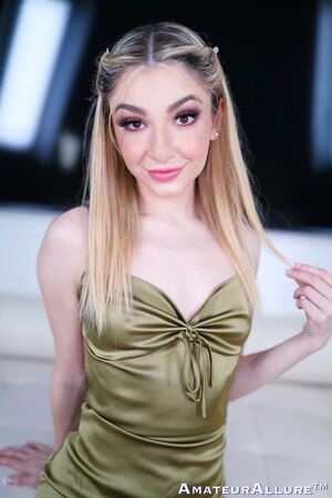 Demi Hawks in To Suck Cock Get Fucked And Swallow Cum at Amateur Allure