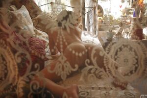 Jocelyn Kelly in And An Aries Noodle at Zishy